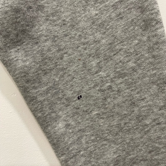 Urban Outfitters Out From Under Cropped Hoodie Raw Hem Sweatshirt Small Grey - Picture 5 of 6